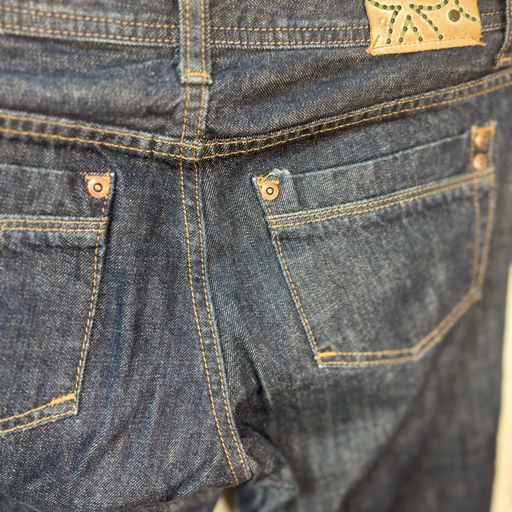 Stylish Women's Straight Leg Jeans in Dark Blue by LTB JEANS